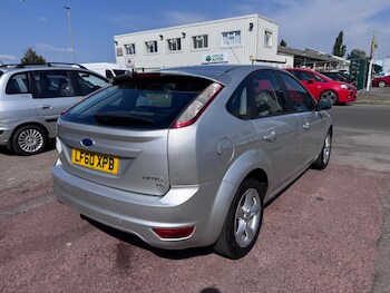 Used Ford Focus 2010 for sale - 78416740: Photo