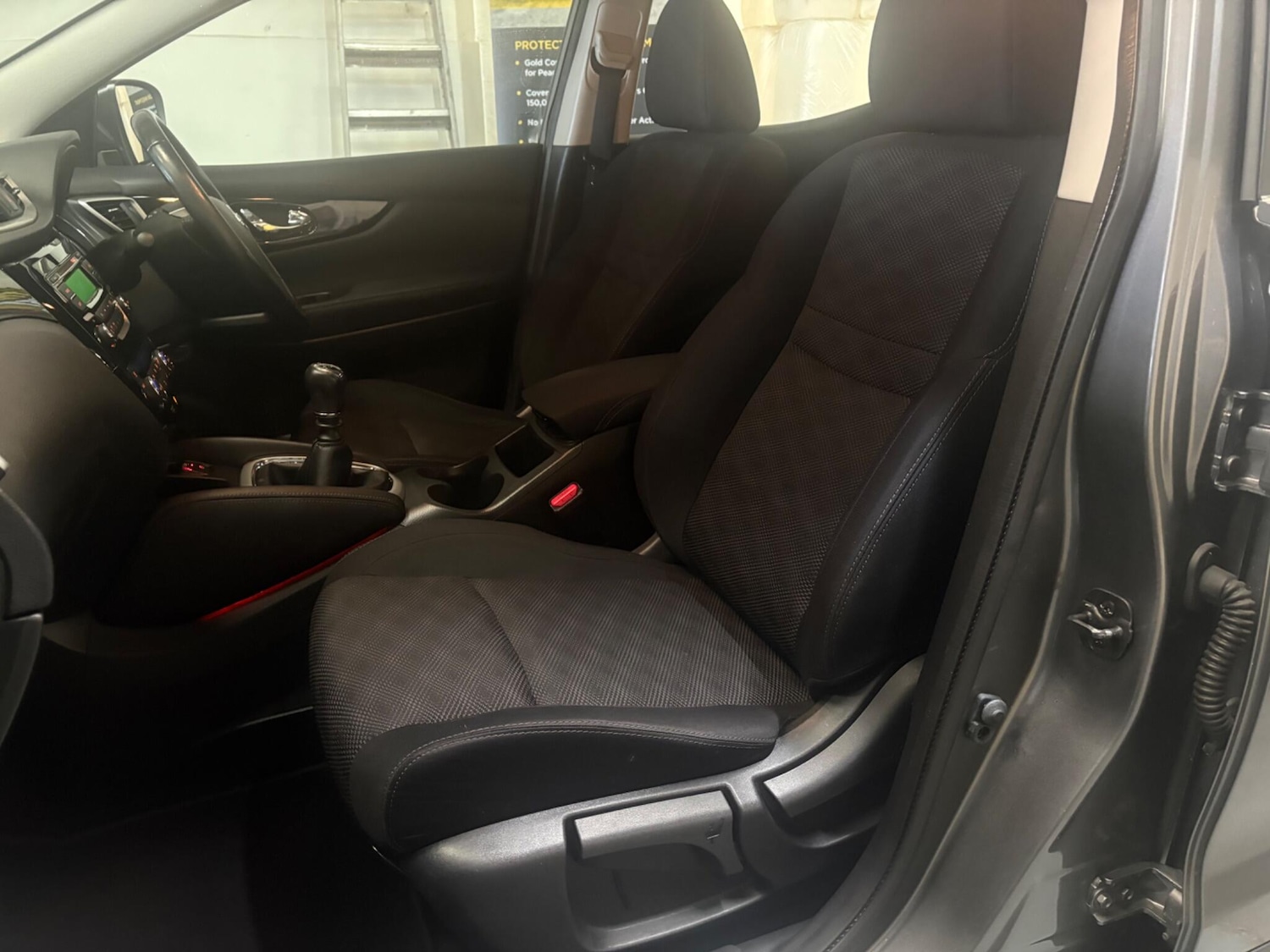 Used Nissan Qashqai 2014 for sale - 76849613: Photo 23