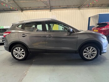 Used Nissan Qashqai 2014 for sale - 76849613: Photo
