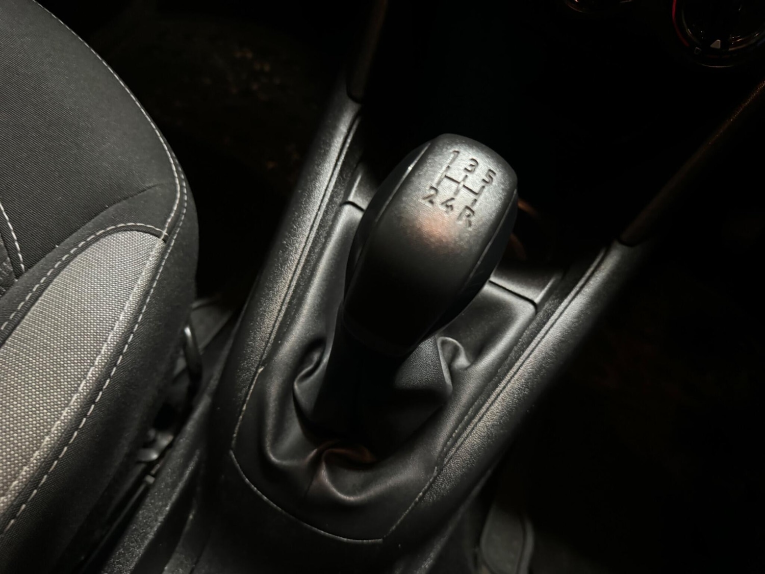 Used Peugeot 208 2016 for sale - 77108815: Photo 10