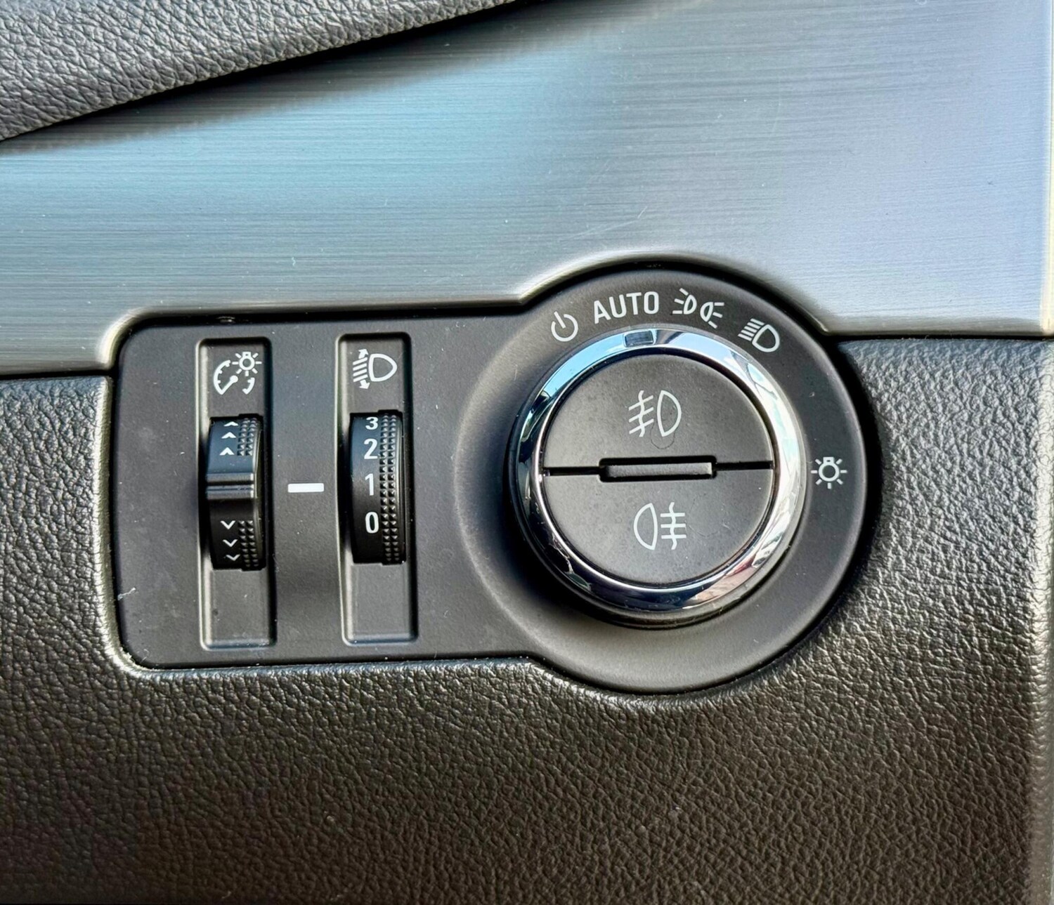 Used Vauxhall Mokka 2016 for sale - 77838663: Photo 28