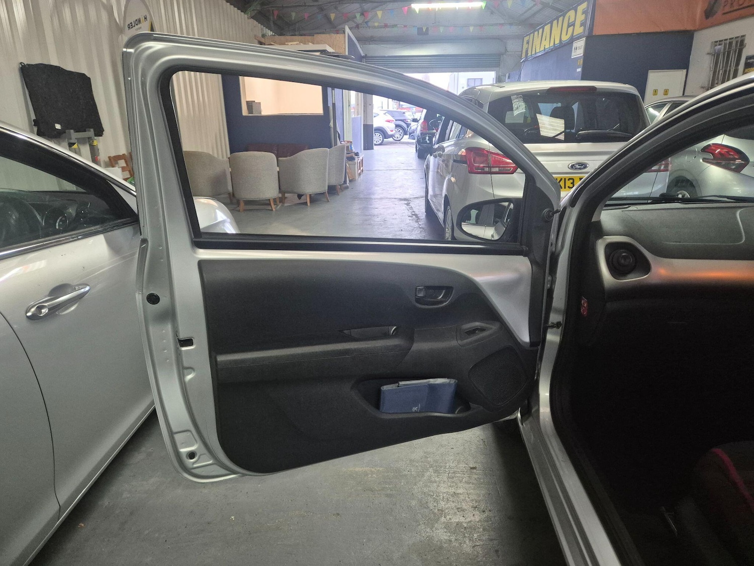 Used Peugeot 108 2015 for sale - 77400754: Photo 14