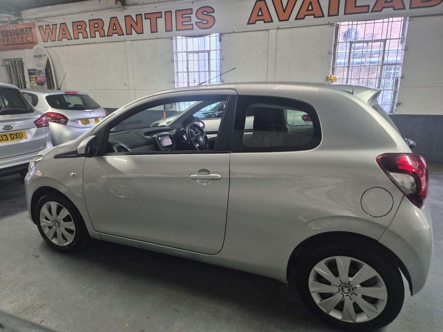Used Peugeot 108 2015 for sale - 77400754: Photo 5