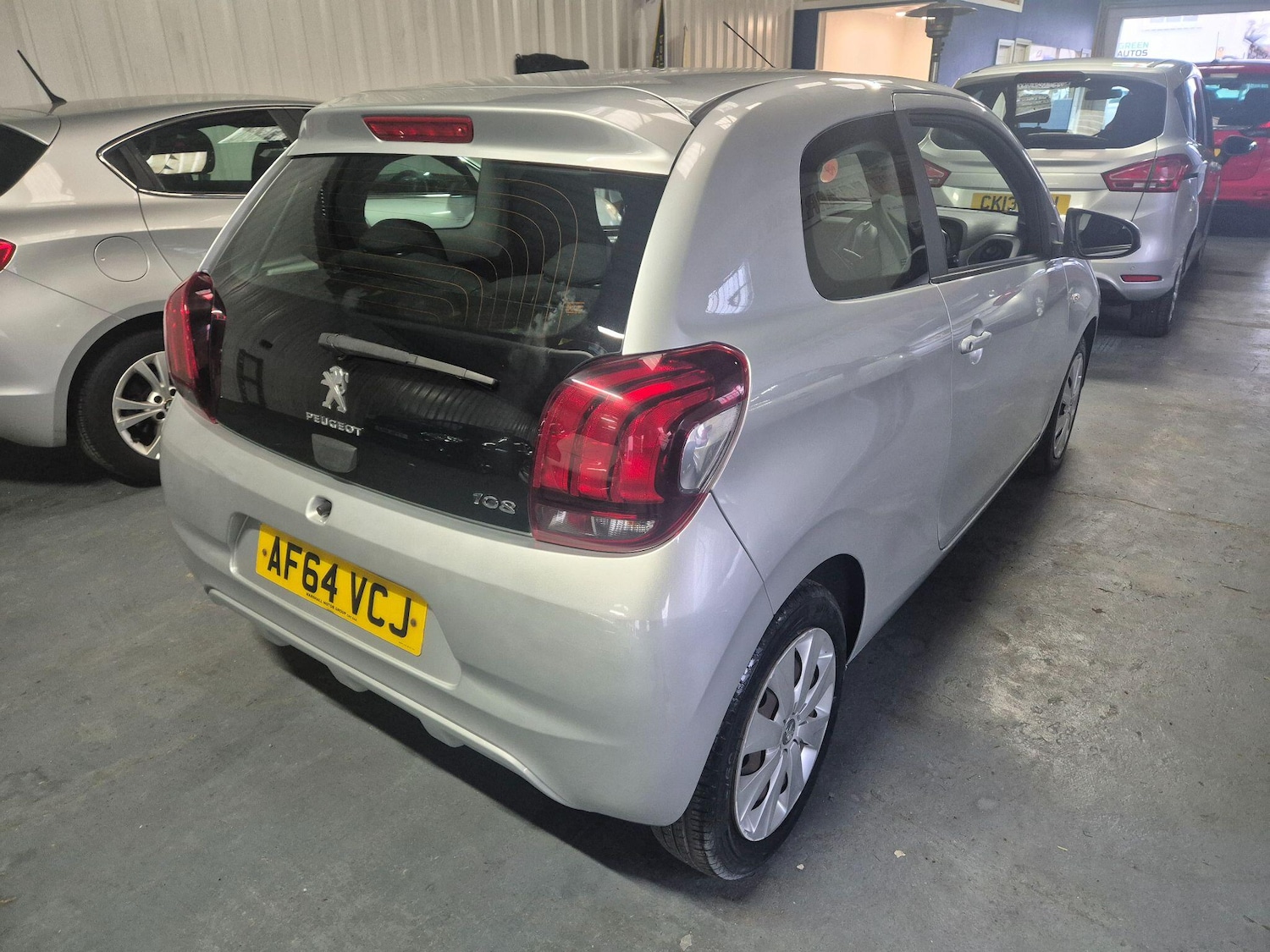 Used Peugeot 108 2015 for sale - 77400754: Photo 8