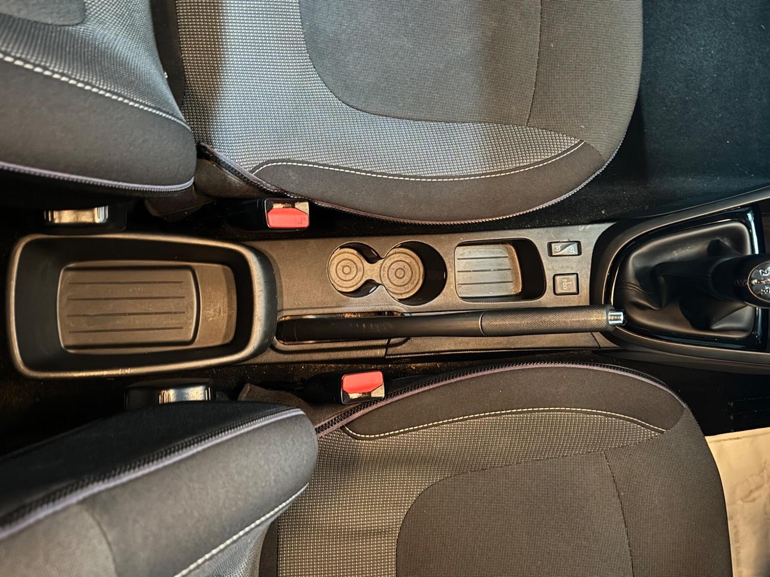 Used Renault Captur 2015 for sale - 76942328: Photo 27