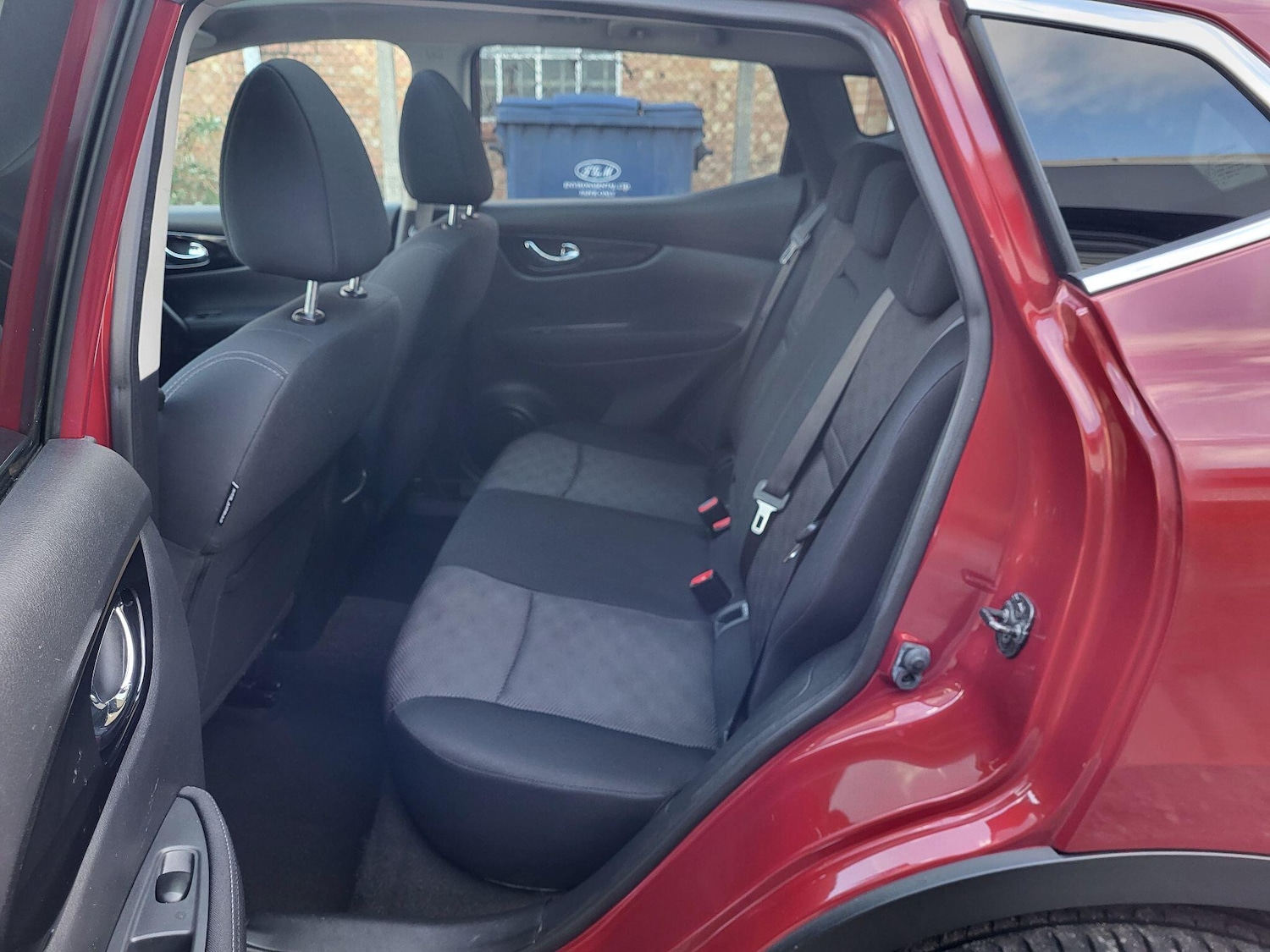 Used Nissan Qashqai 2015 for sale - 76743507: Photo 15