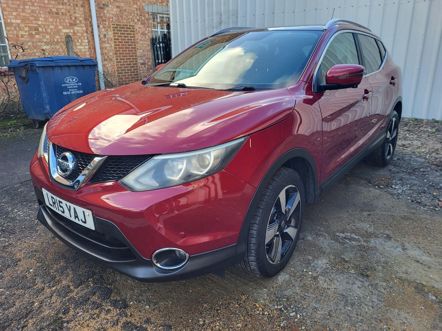 Used Nissan Qashqai 2015 for sale - 76743507: Photo 3