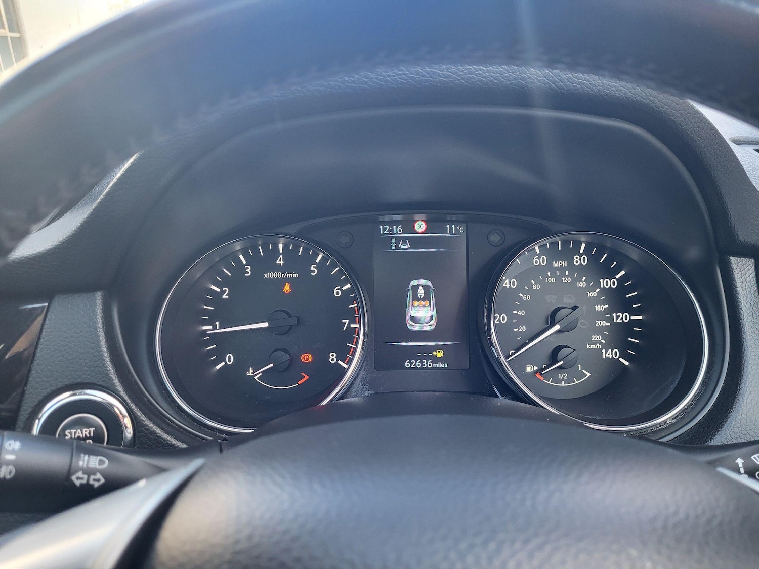 Used Nissan Qashqai 2015 for sale - 76743507: Photo 30