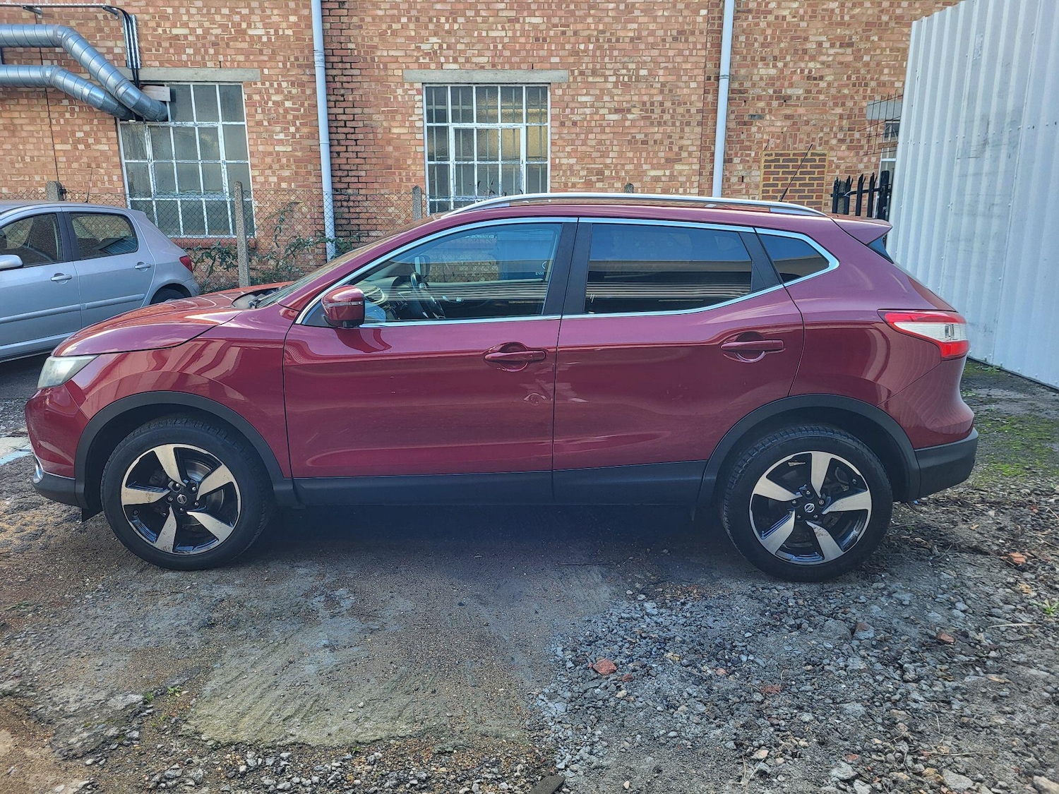 Used Nissan Qashqai 2015 for sale - 76743507: Photo 5