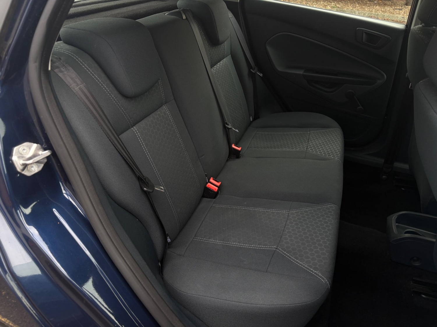 Used Ford Fiesta 2011 for sale - 75658760: Photo 37