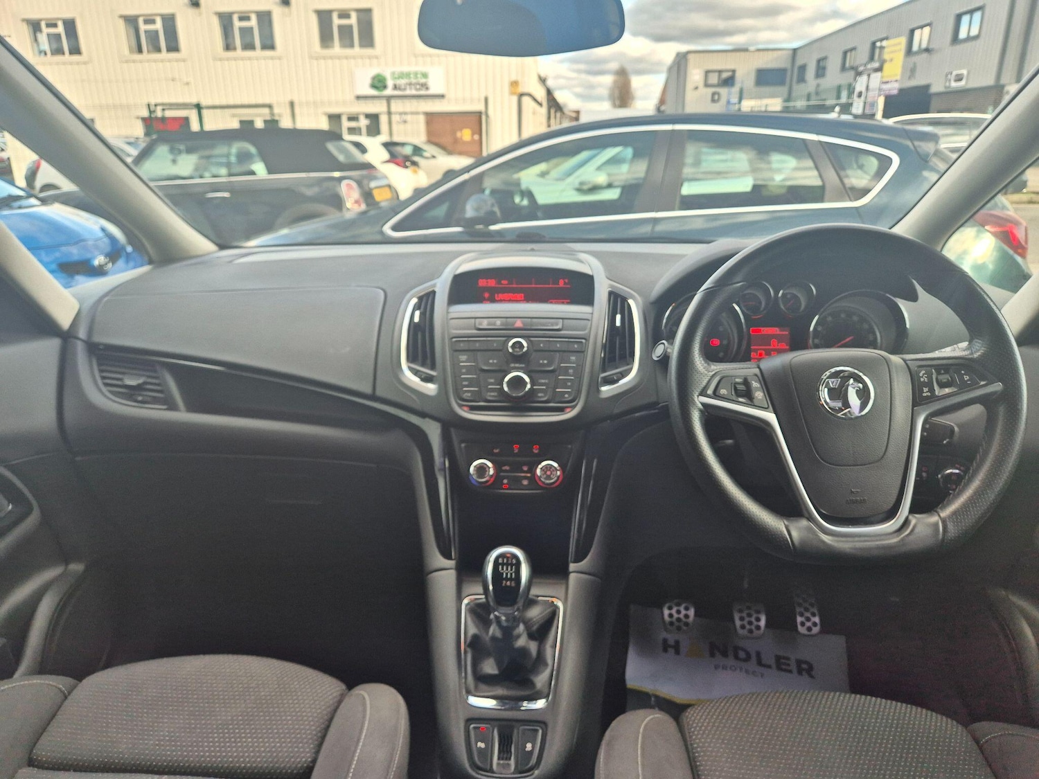 Used Vauxhall Zafira 2015 for sale - 77559106: Photo 11