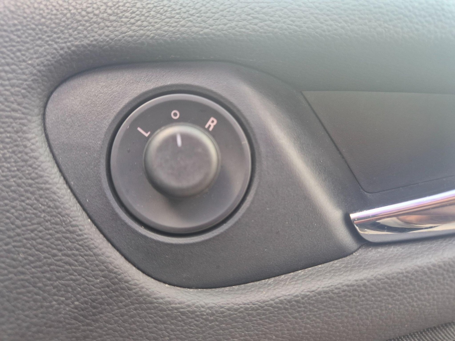 Used Vauxhall Zafira 2015 for sale - 77559106: Photo 18