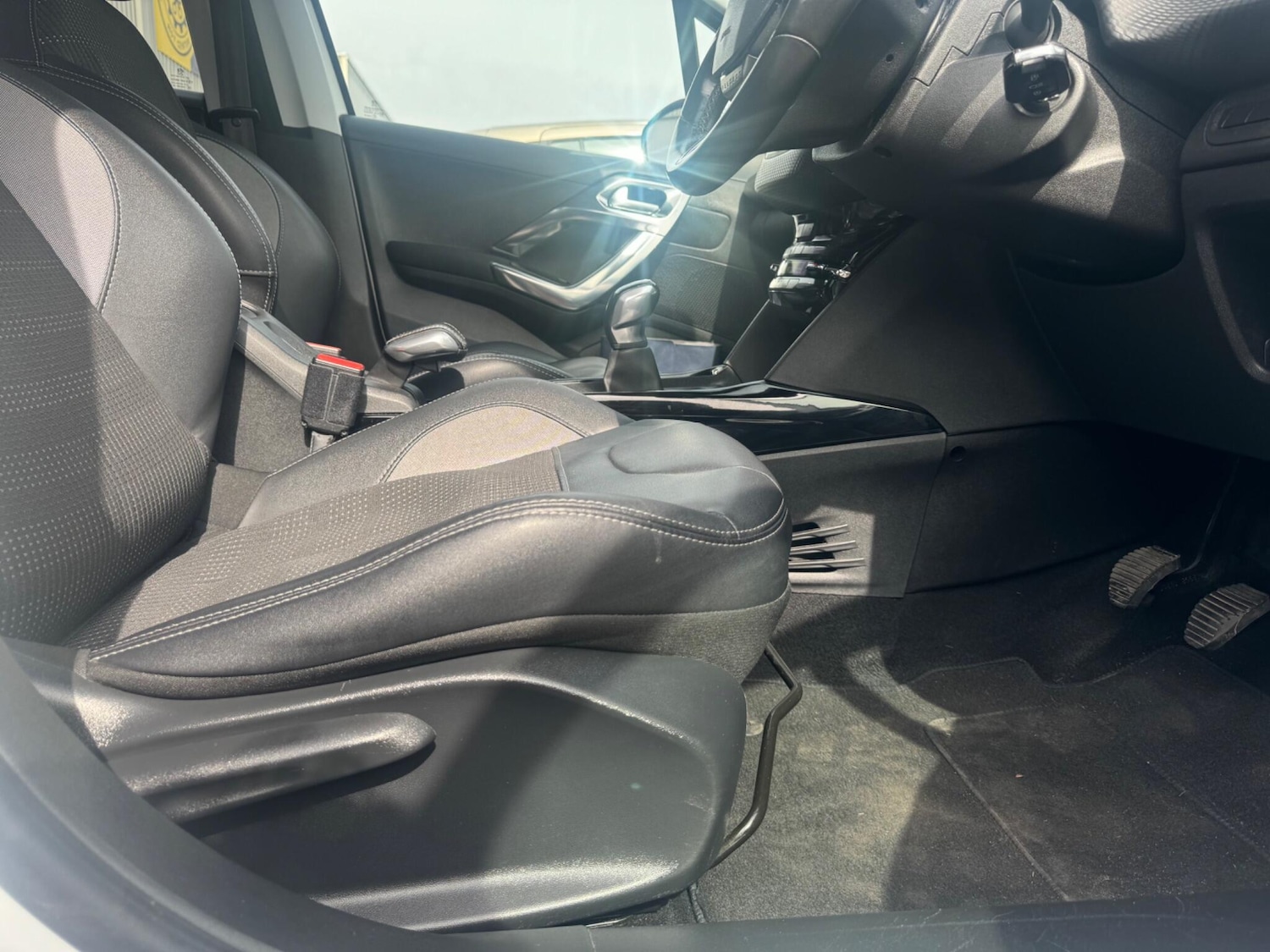 Used Peugeot 2008 2016 for sale - 78185458: Photo 13