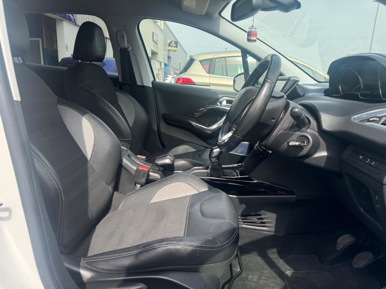 Used Peugeot 2008 2016 for sale - 78185458: Photo 14