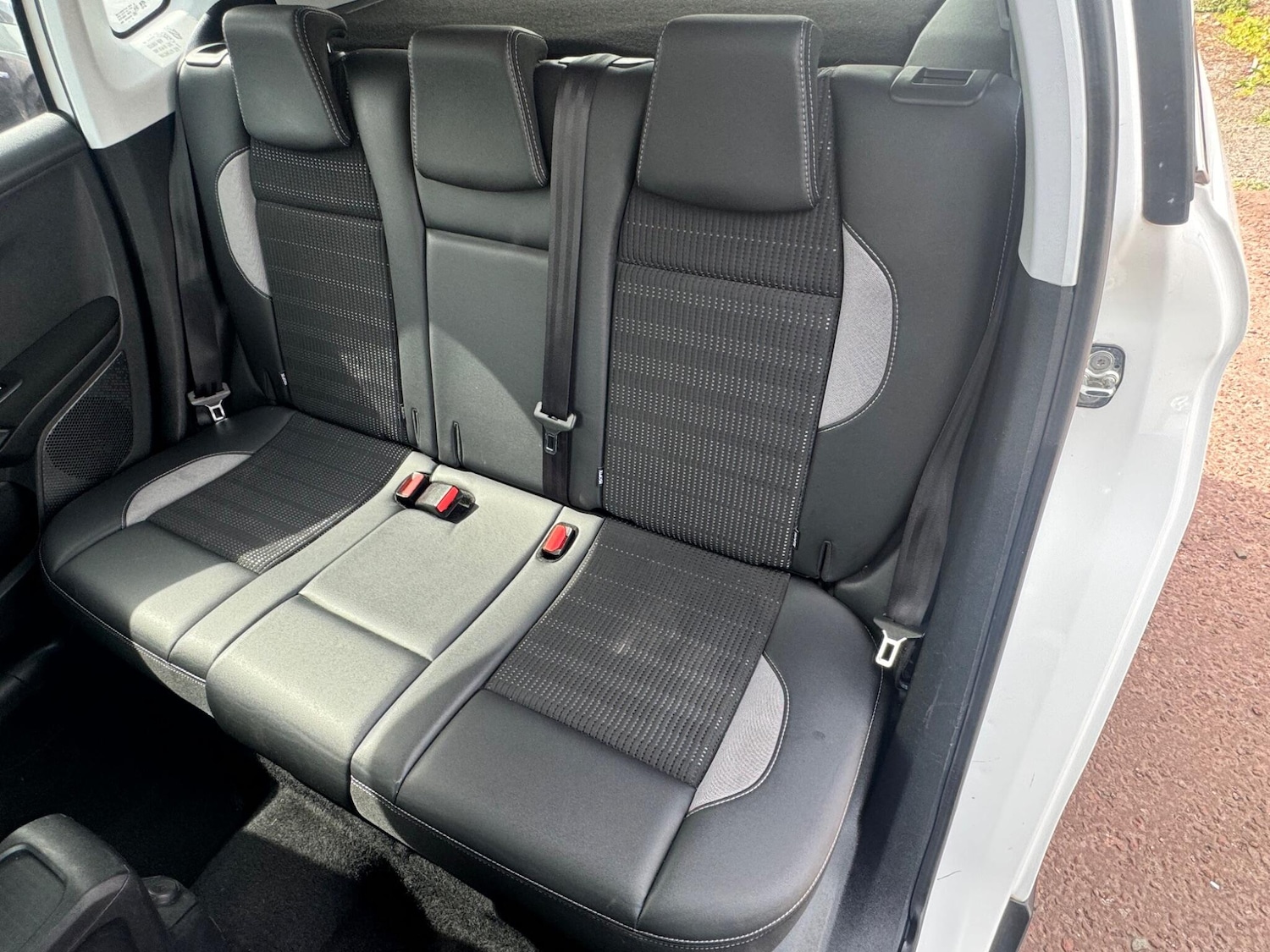 Used Peugeot 2008 2016 for sale - 78185458: Photo 17