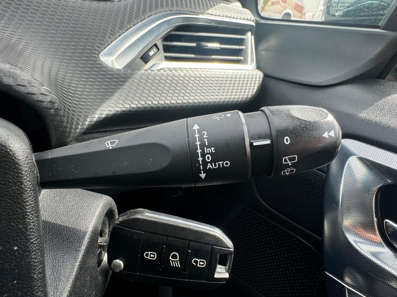 Used Peugeot 2008 2016 for sale - 78185458: Photo 22