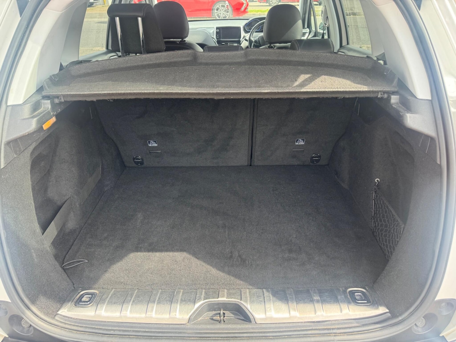 Used Peugeot 2008 2016 for sale - 78185458: Photo 28