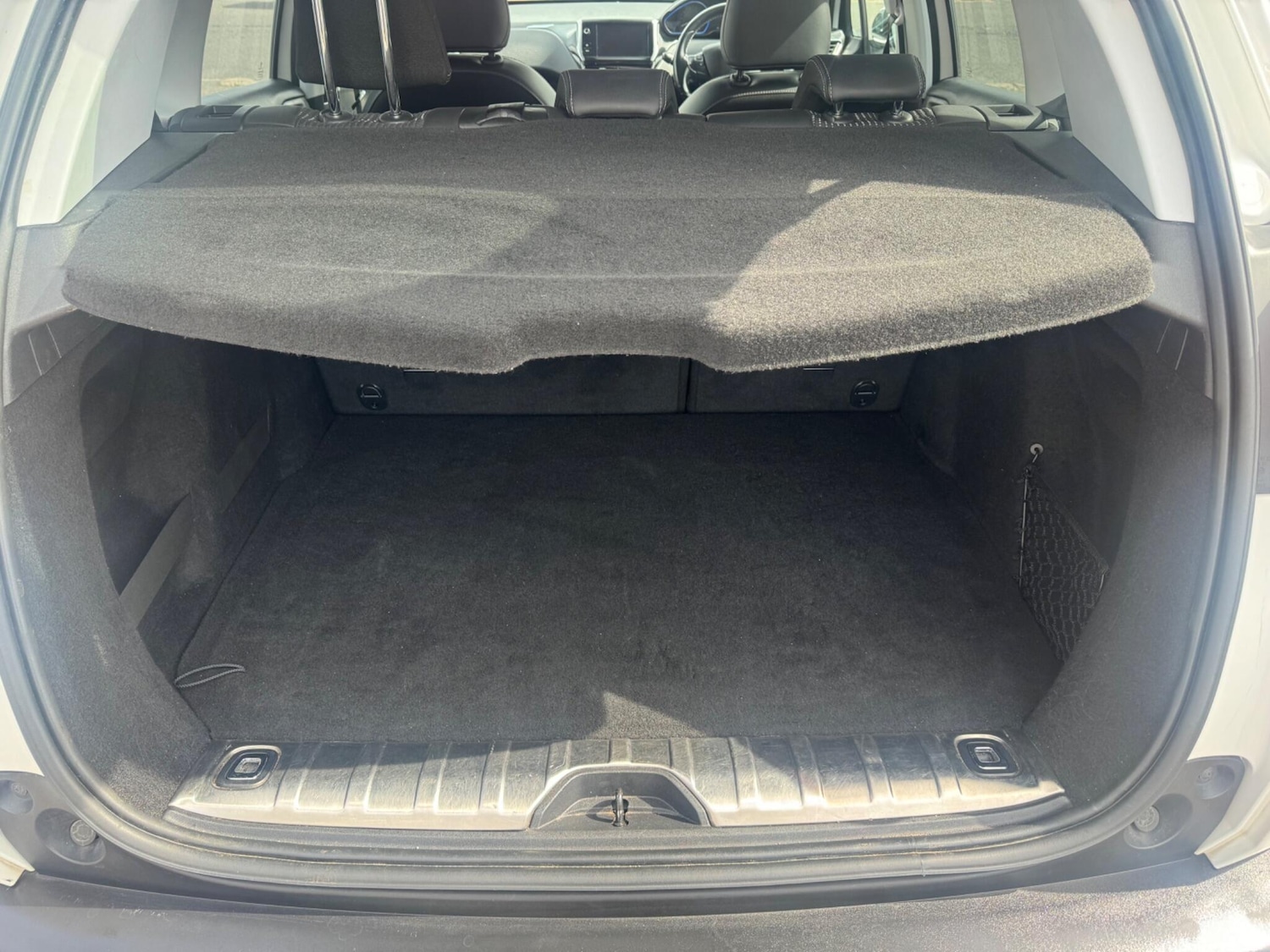 Used Peugeot 2008 2016 for sale - 78185458: Photo 29