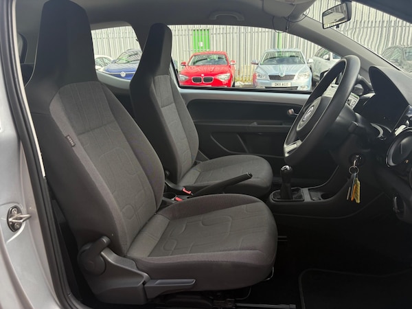 Used Volkswagen up! 2014 for sale - 76188630: Photo 11