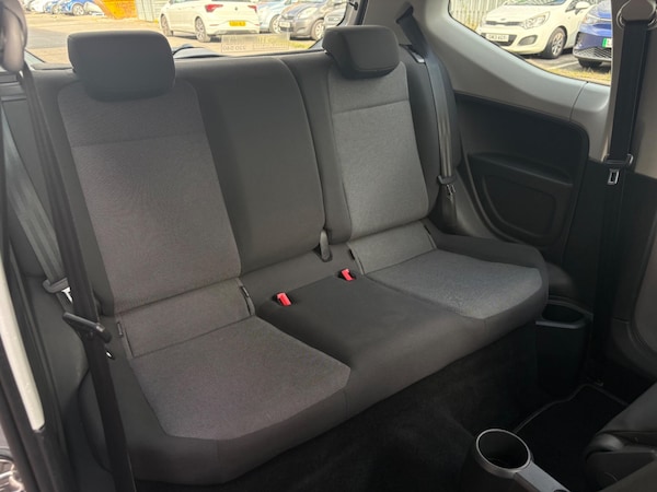 Used Volkswagen up! 2014 for sale - 76188630: Photo 14