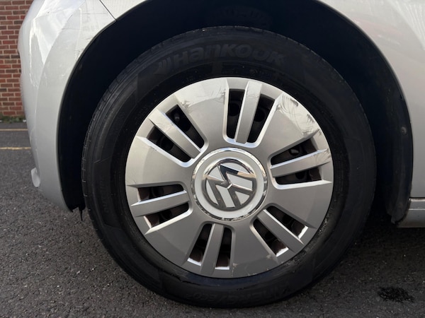 Used Volkswagen up! 2014 for sale - 76188630: Photo 21