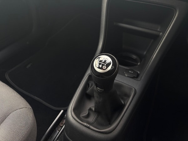 Used Volkswagen up! 2014 for sale - 76188630: Photo 9