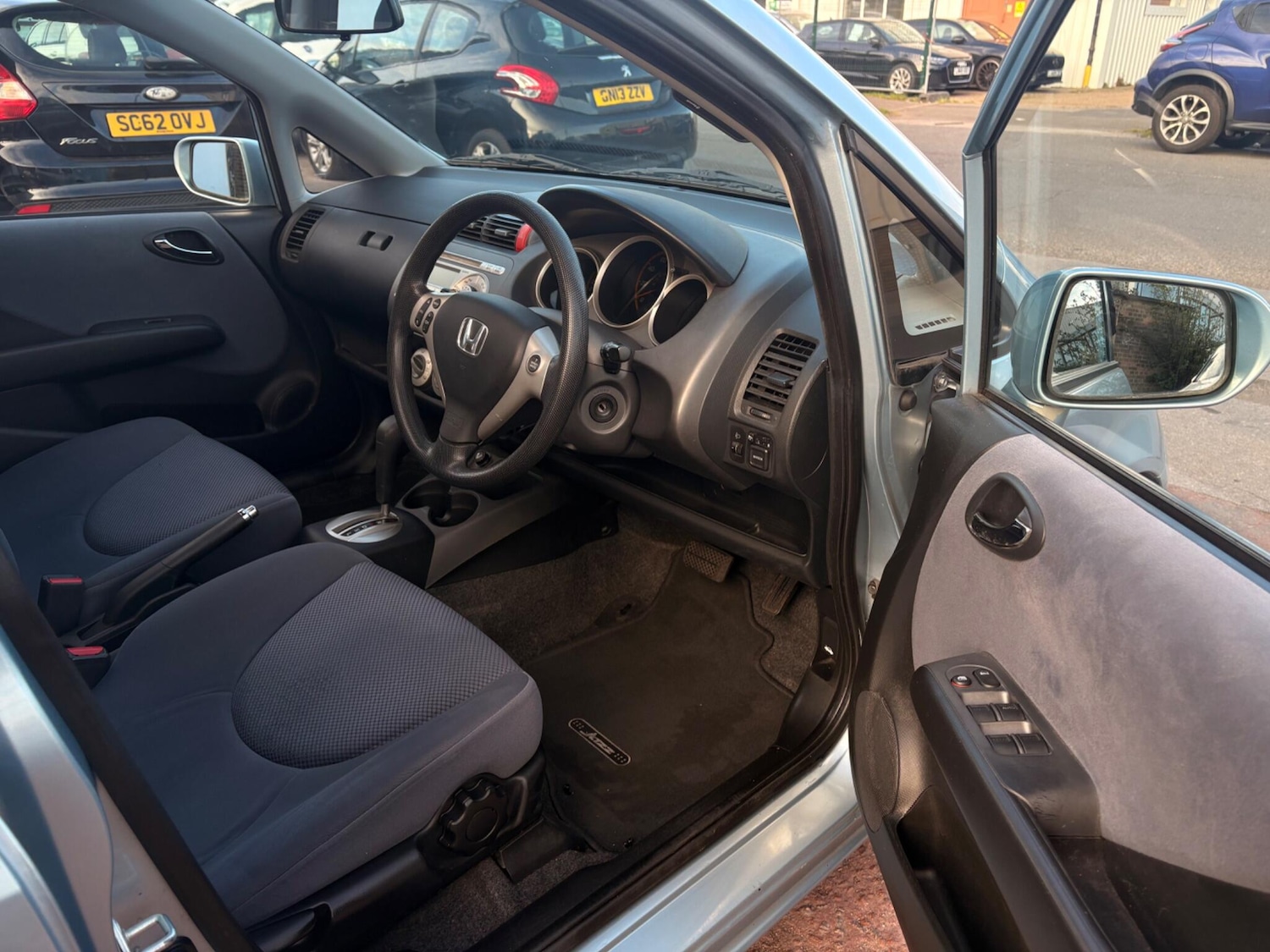 Used Honda Jazz 2006 for sale - 78034497: Photo 13