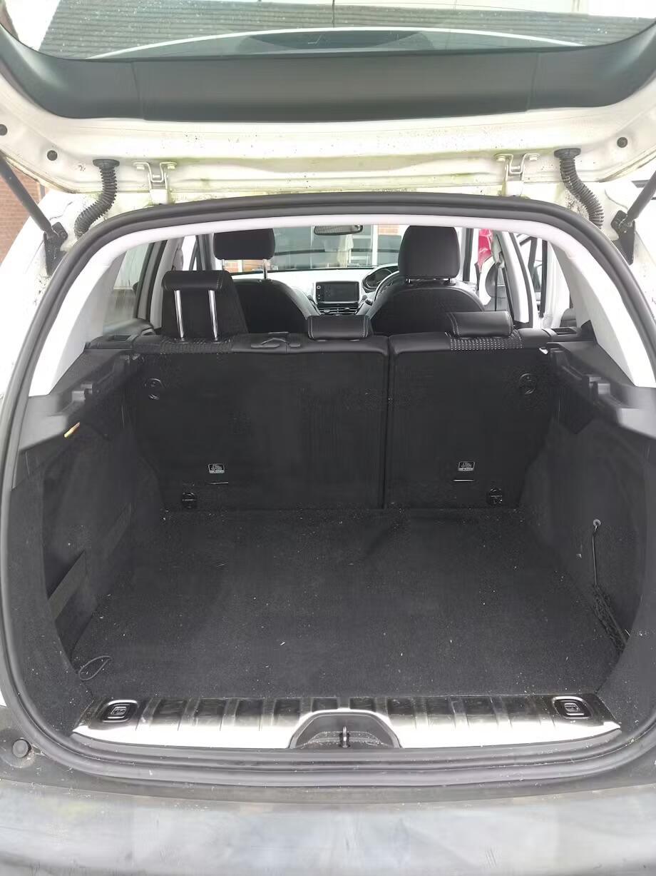 Used Peugeot 2008 for sale - 77853652: Photo 8