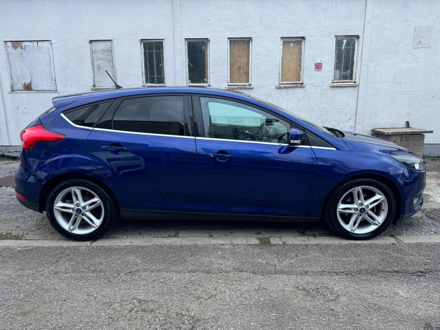Used Ford Focus 2017 for sale - 77081542: Photo 7