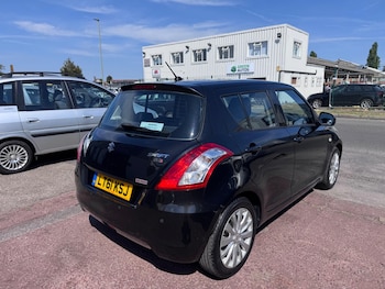 Used Suzuki Swift 2011 for sale - 78471128: Photo