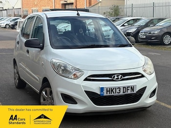 Used Hyundai i10 2013 for sale - 75696985: Photo