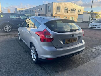 Used Ford Focus 2013 for sale - 77175177: Photo