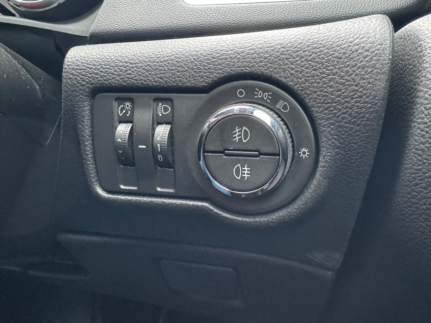 Used Vauxhall Astra for sale - 77783449: Photo 19