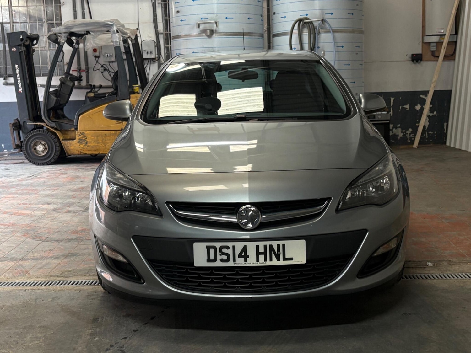 Used Vauxhall Astra 2014 for sale - 76832583: Photo 2