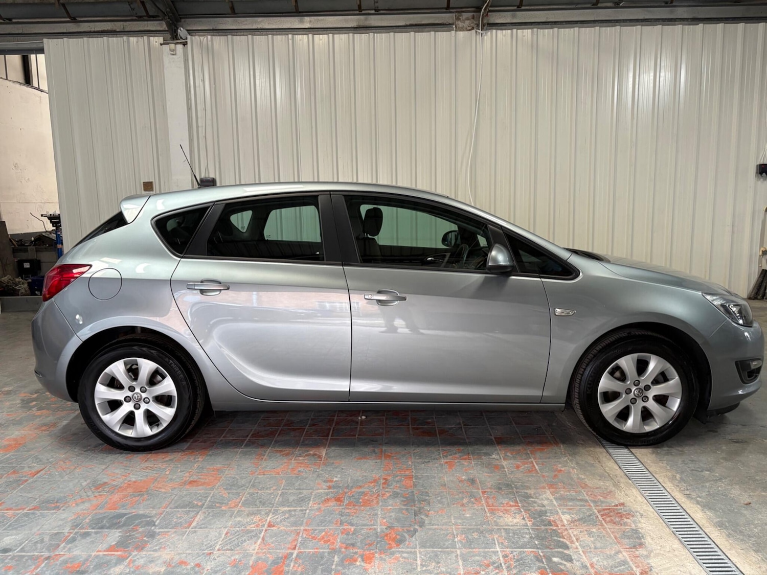 Used Vauxhall Astra 2014 for sale - 76832583: Photo 7