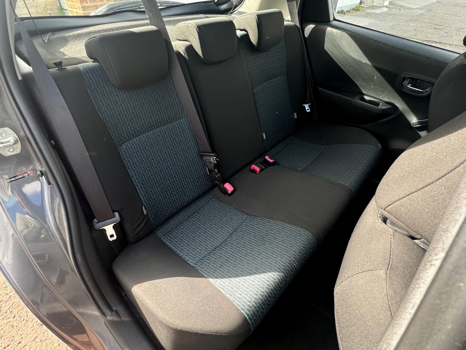 Used Toyota Yaris 2013 for sale - 78073194: Photo 13