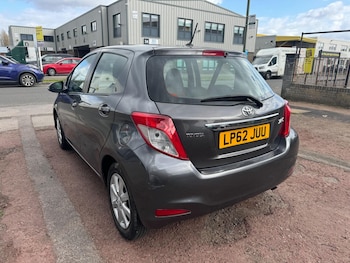 Used Toyota Yaris 2013 for sale - 78073194: Photo