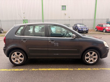 Used Volkswagen Polo 2008 for sale - 77525119: Photo
