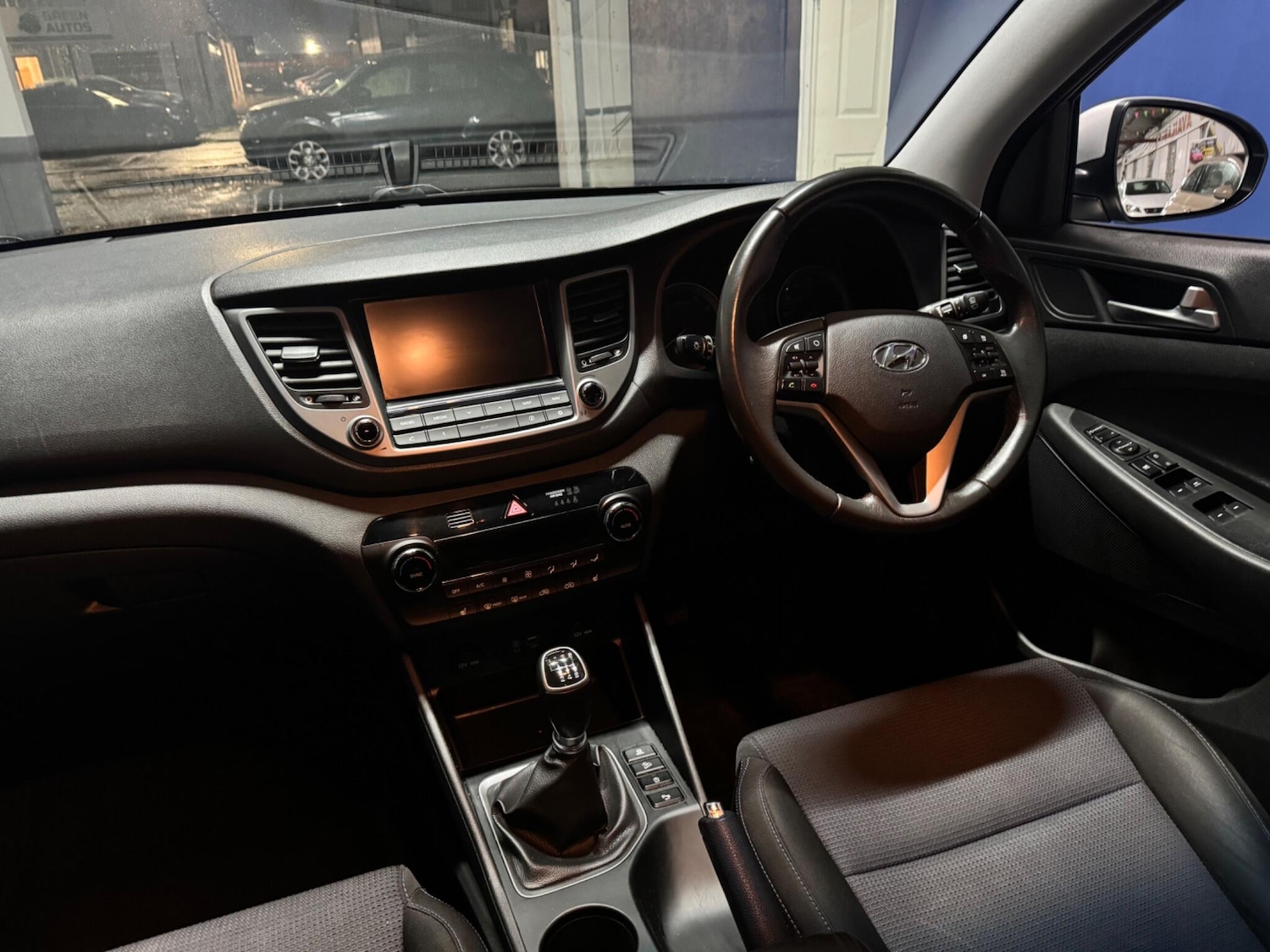 Used Hyundai TUCSON 2017 for sale - 77143440: Photo 11