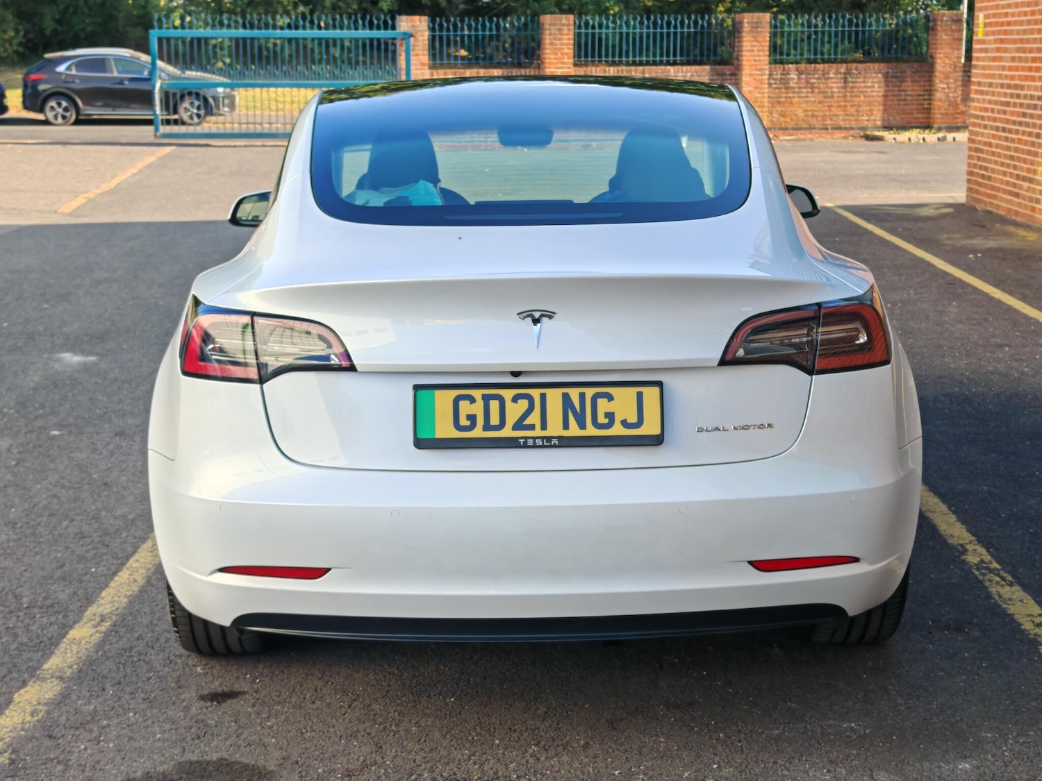 Used Tesla Model 3 2021 for sale - 76993635: Photo 11