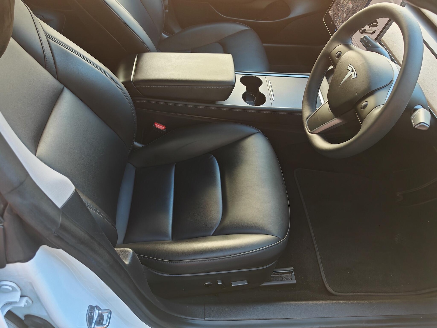 Used Tesla Model 3 2021 for sale - 76993635: Photo 18