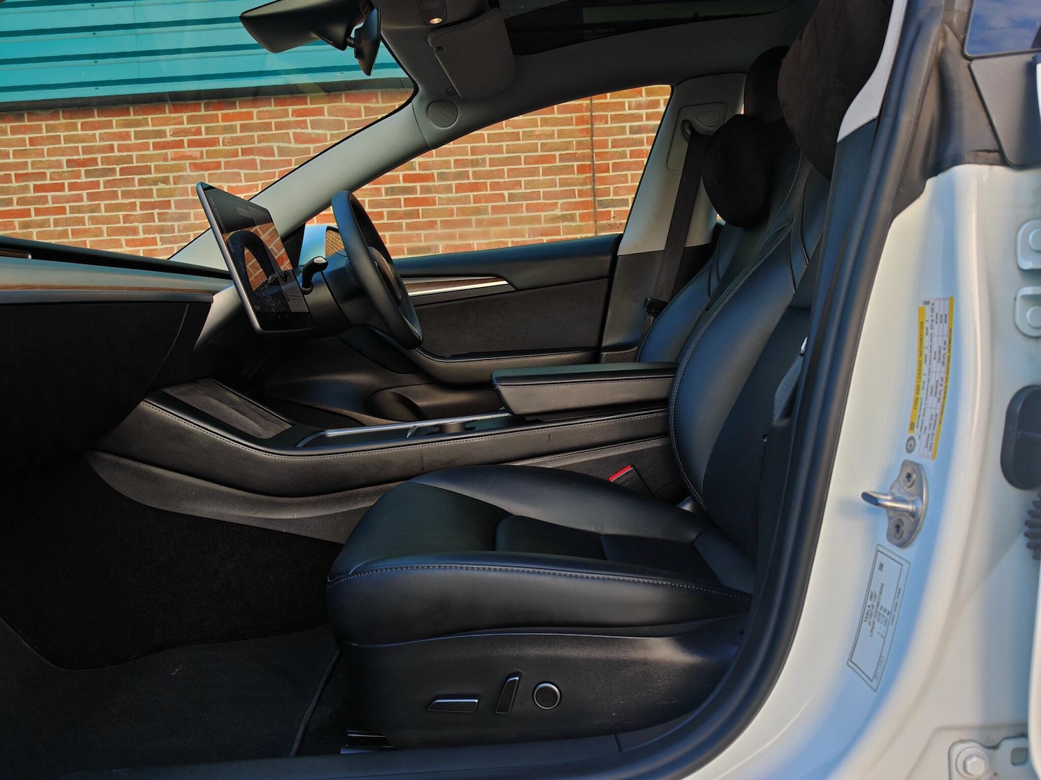 Used Tesla Model 3 2021 for sale - 76993635: Photo 39