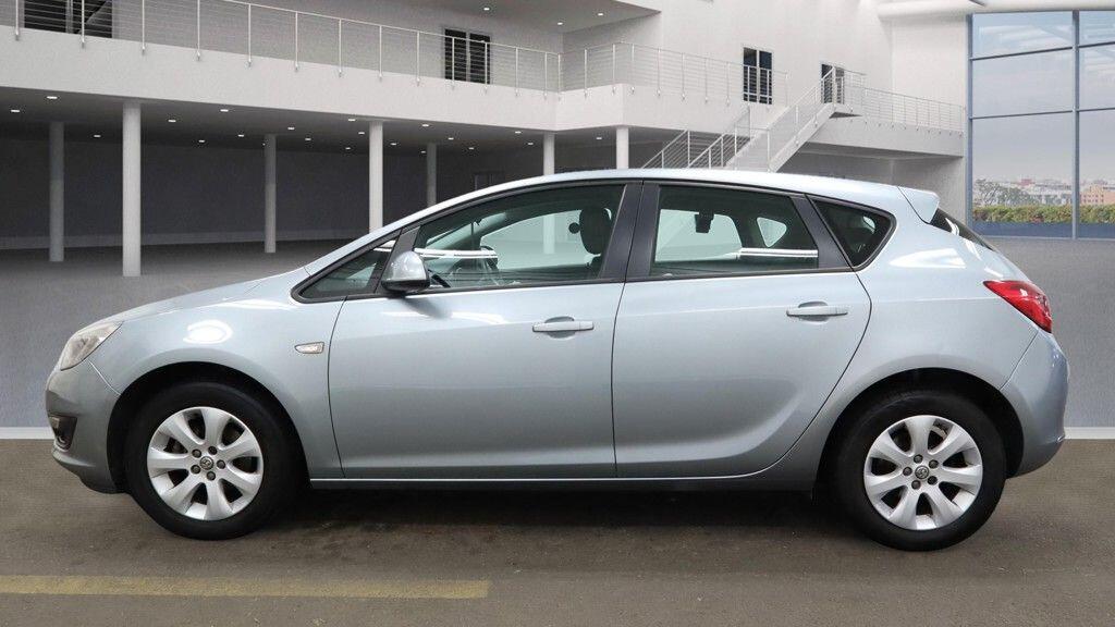 Used Vauxhall Astra 2014 for sale - 76432785: Photo 4