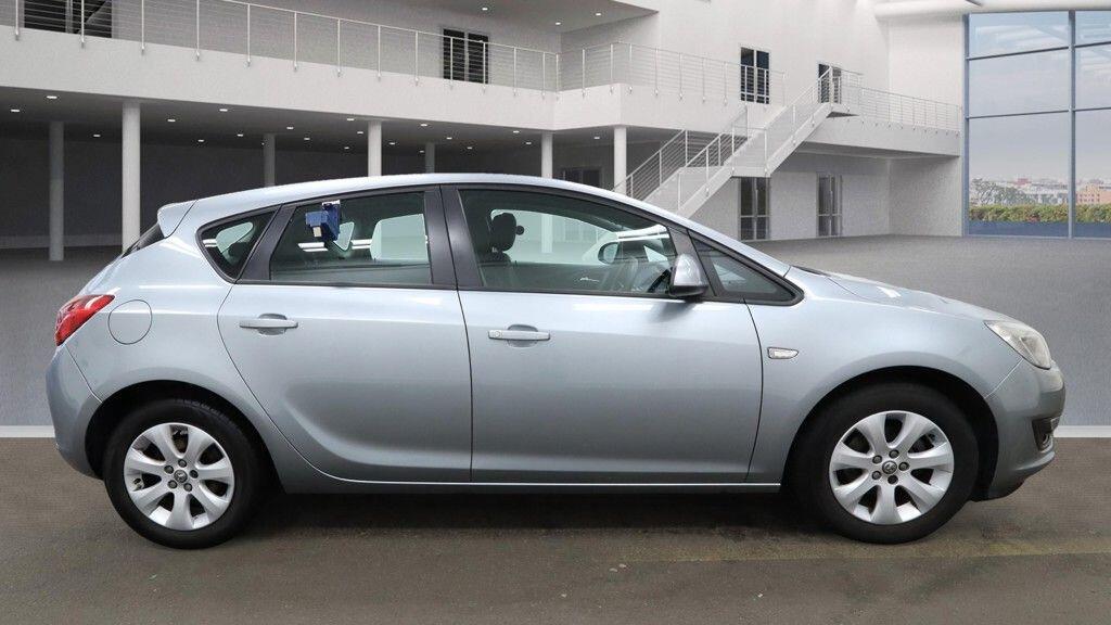 Used Vauxhall Astra 2014 for sale - 76432785: Photo 5