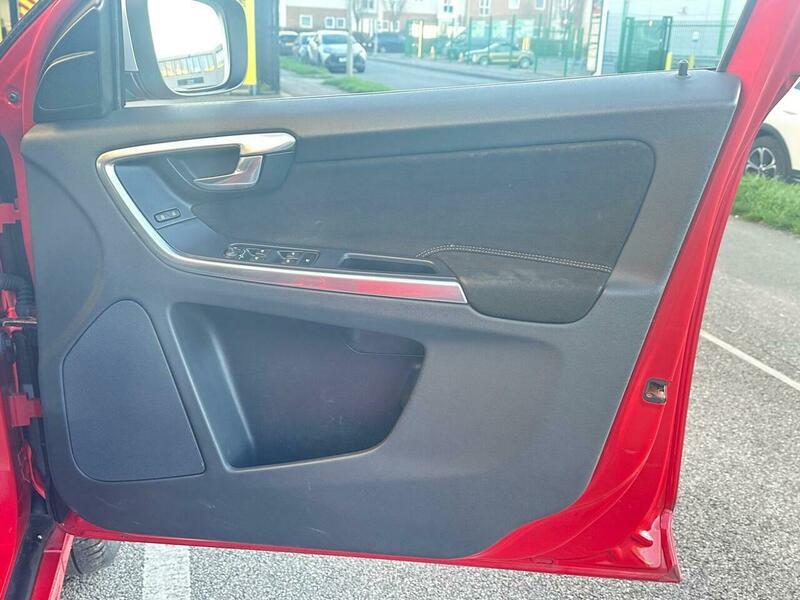 Used Volvo XC60 2017 for sale - 77839878: Photo 34