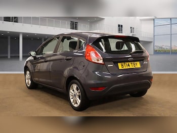 Used Ford Fiesta 2014 for sale - 75431106: Photo