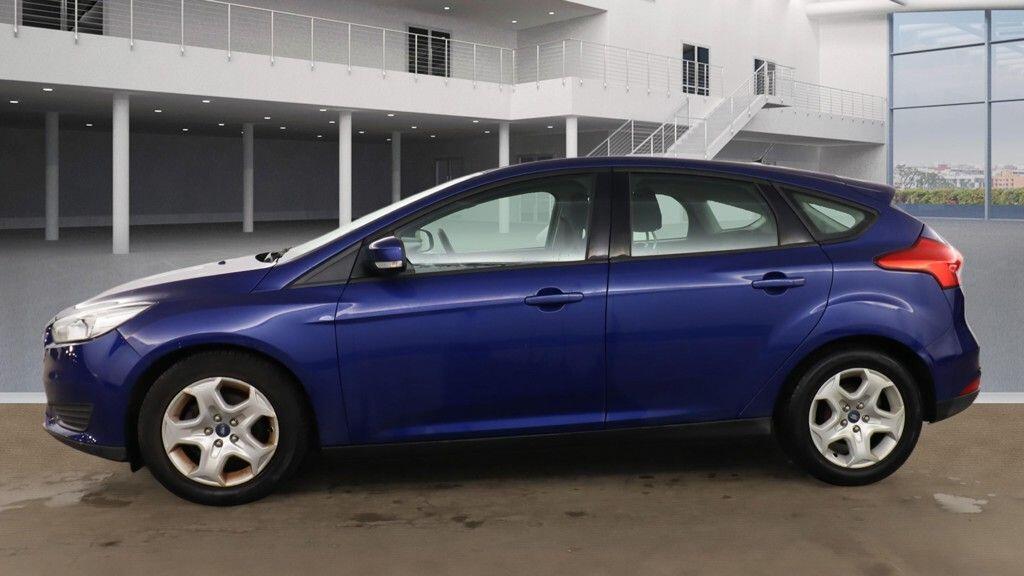 Used Ford Focus 2015 for sale - 77143851: Photo 5