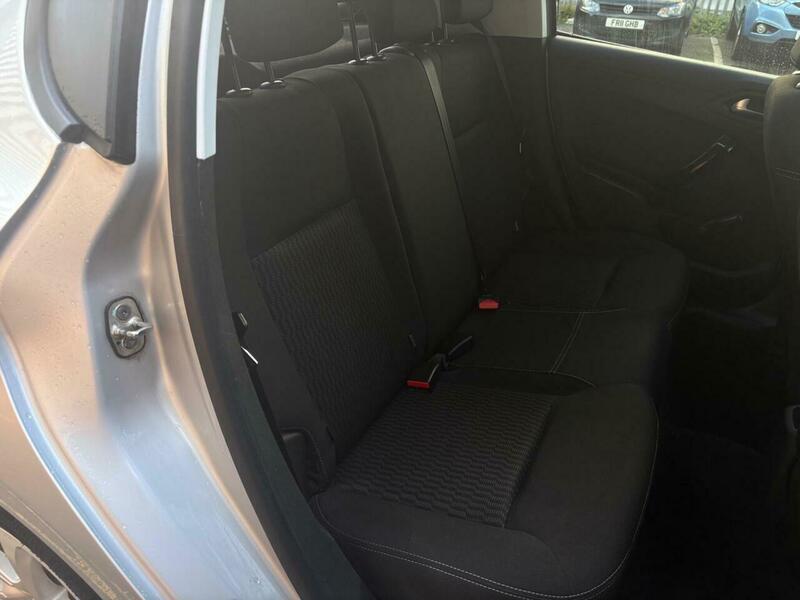 Used Peugeot 208 2015 for sale - 76759564: Photo 21