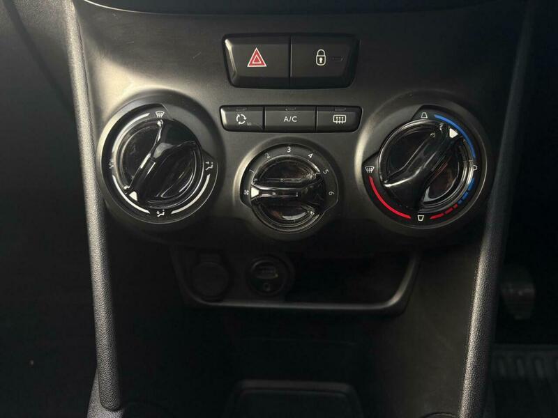 Used Peugeot 208 2015 for sale - 76759564: Photo 29