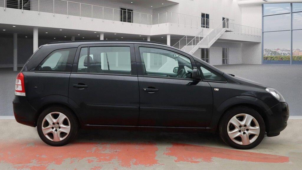 Used Vauxhall Zafira for sale - 77268056: Photo 5